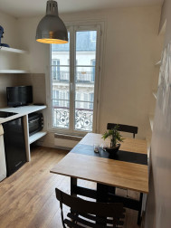 Joli T1 BIS - meublé - 78  Rue Sedaine 75011 Paris- Quartier Voltaire