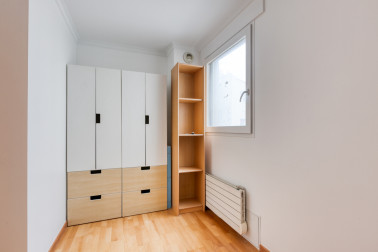 Chambre à louer dans un T3 bis refait à neuf - Rue de Crimée 75019 paris