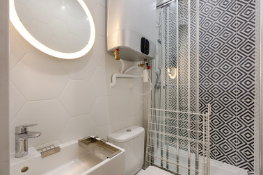 Magnifique T2 RDC  - rue de Torcy - 75018 Paris